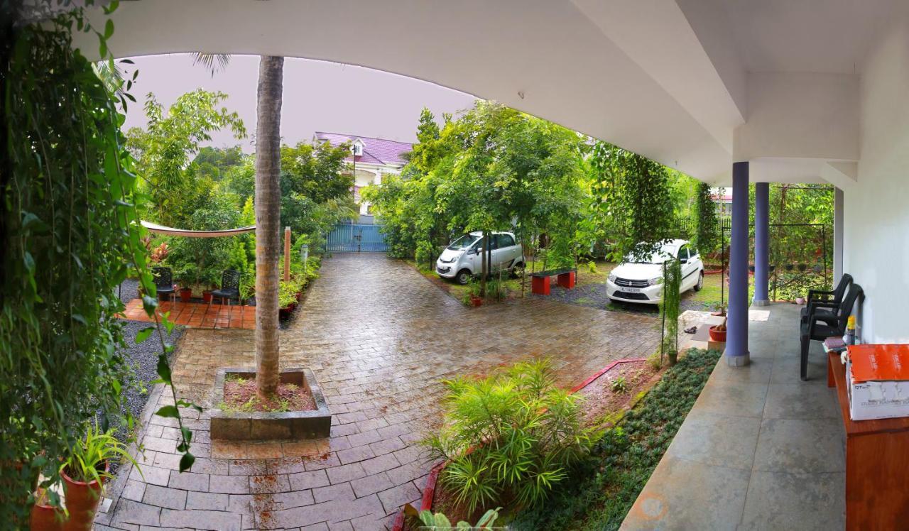 Monsoon Apartments カンヌール エクステリア 写真