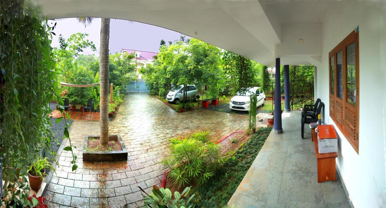 Monsoon Apartments カンヌール エクステリア 写真